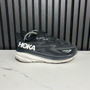 Hoka Clifton 9 black white